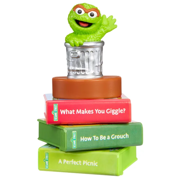 Story Dream Machine™ Sesame Street® Oscar the Grouch & Friends Collection - Image 4